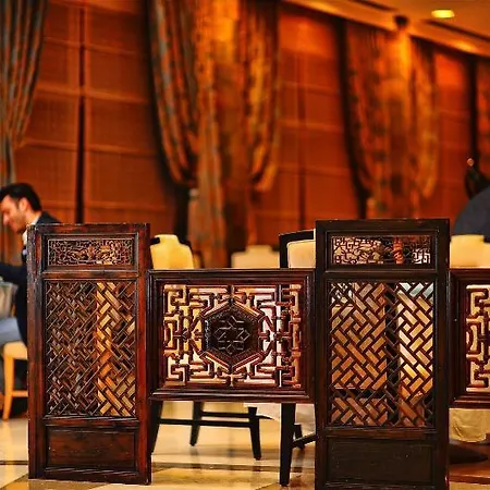 Hotell Mukarnas & 5*